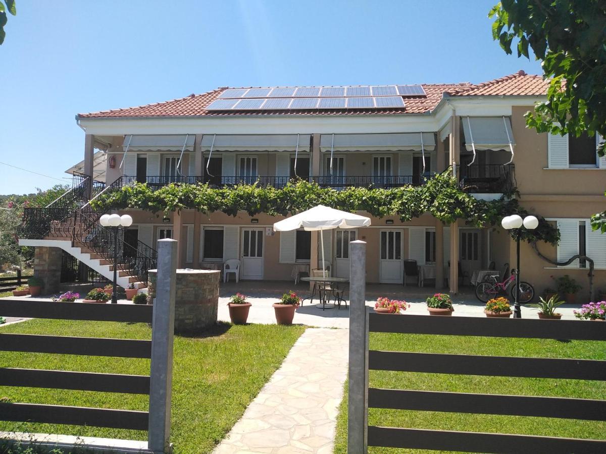 Velika Beach Rooms Екстериор снимка